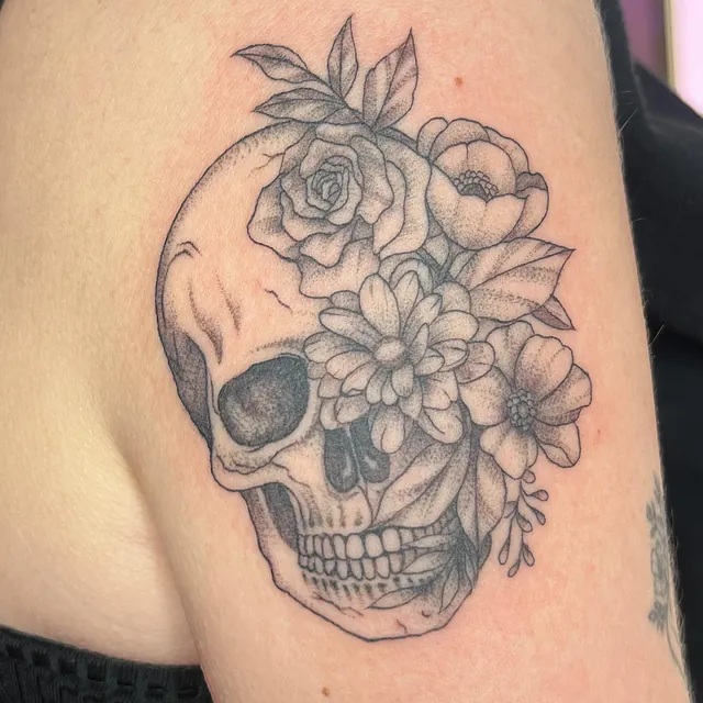 Fine Line Tattoo Studio